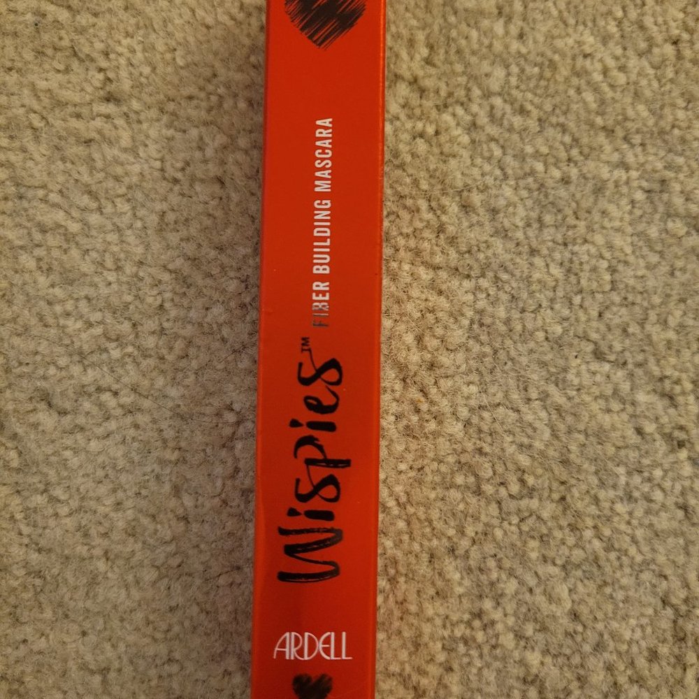 Arielle Wispies Fiber Building Mascara in Jet Black